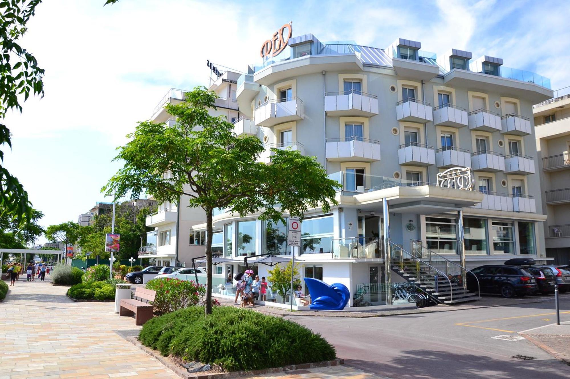 Hotel Rex - Fronte Mare Riccione Exterior photo
